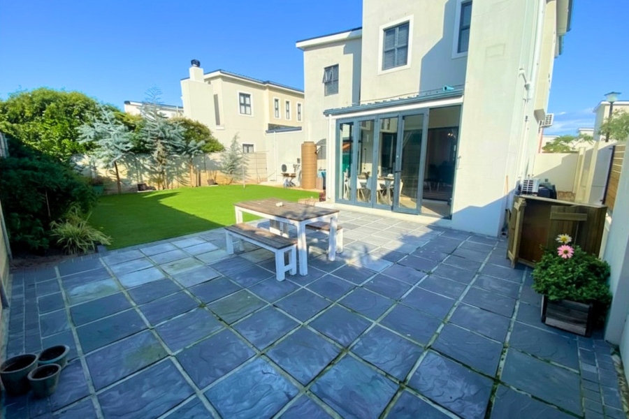 To Let 3 Bedroom Property for Rent in Brackenfell Central Western Cape